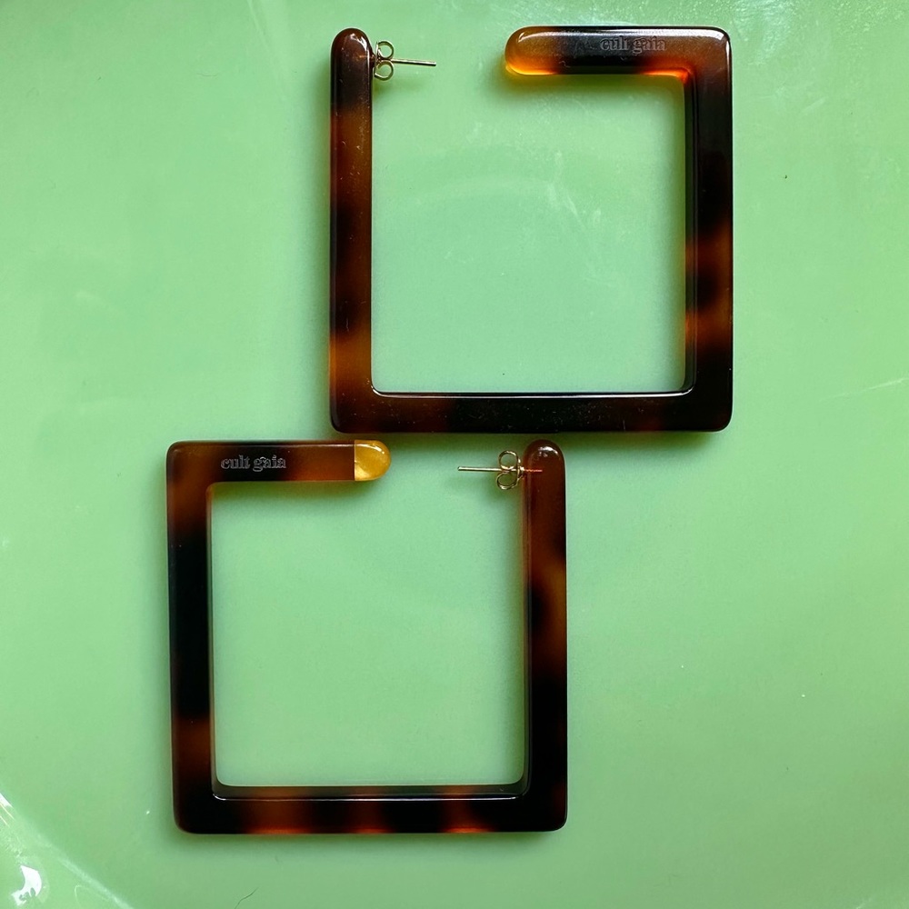 Cult Gaia Adeline Square Hoop Acrylic Earrings